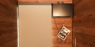 Rembrandt Cabin and Spa Shimbashi - Caters to Men