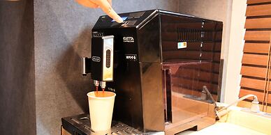 Rembrandt Cabin and Spa Shimbashi - Caters to Men