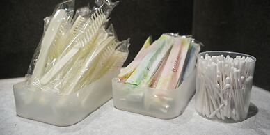 Rembrandt Cabin and Spa Shimbashi - Caters to Men