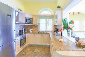 House On The Rocks in Nisaki