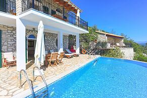 House On The Rocks in Nisaki