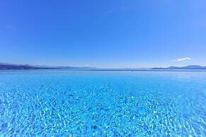 House On The Rocks in Nisaki