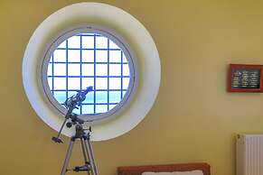 House On The Rocks in Nisaki