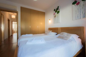 Casa Figueira by Portucasa