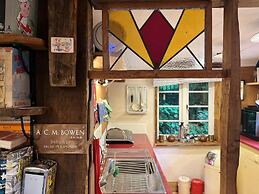 Remarkable Boultons Barn With hot tub