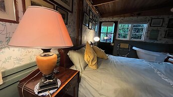 Remarkable Boultons Barn With hot tub