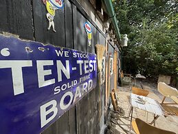 Remarkable Boultons Barn With hot tub