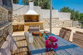 Villa Thea Antonis in Gaios
