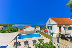 Villa Thea Antonis in Gaios