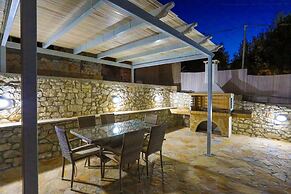 Villa Thea Antonis in Gaios