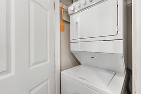 Valley View Treehouse - Holiday Hills Branson Golf Resort Outdoor Pool