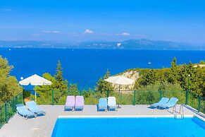 Antigoni Villa Dio in Longos