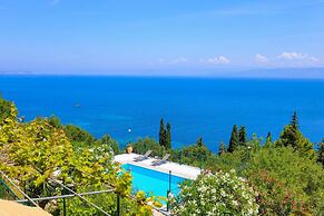 Antigoni Villa Dio in Longos