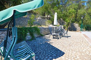 Antigoni Villa Dio in Longos