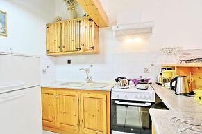 Nina Gaios Waterfront Apartment