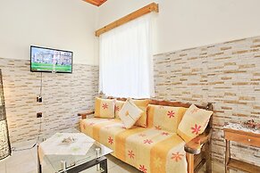 Nina Gaios Waterfront Apartment