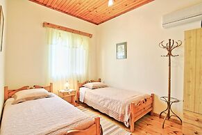 Nina Gaios Waterfront Apartment