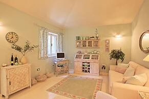 Prasini Luxury Cottage