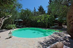 Prasini Luxury Cottage