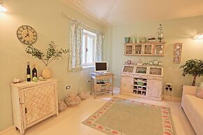 Prasini Luxury Cottage