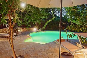 Prasini Luxury Cottage