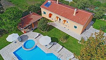 Villa Vasiliki in Roda