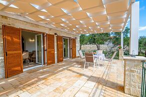 Villa Plagia Brand New Villa