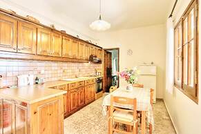 Villa Alexandros in Nisaki