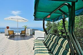 Villa Alexandros in Nisaki