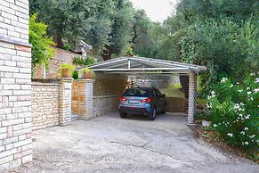 Villa Alexandros in Nisaki