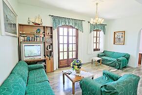 Villa Alexandros in Nisaki