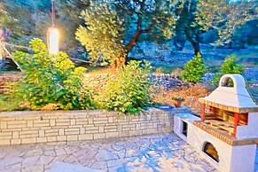 Villa Alexandros in Nisaki