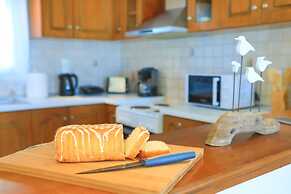 Villa Seasunrise in Perama