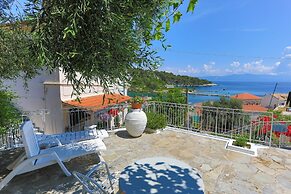 Faros Epta in Gaios With 1 Bedrooms and 1 Bathrooms