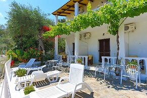 Faros Epta in Gaios With 1 Bedrooms and 1 Bathrooms