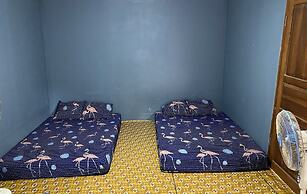 Kayu Watu Cottage Gunung Kidul