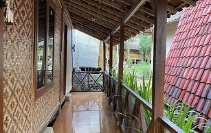 Kayu Watu Cottage Gunung Kidul