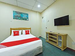 OYO 90672 De Paradise Turtle Hotel