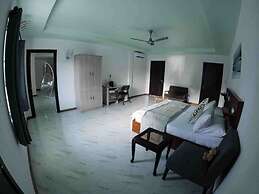 Clouds Beach Retreat Laamu