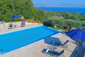 Villa Helona in Lithiasmenos