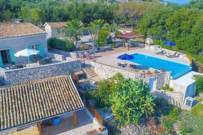 Villa Helona in Lithiasmenos