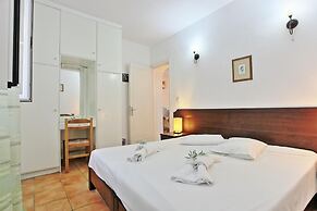 Dina Beach Front Apartment