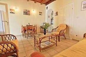 Dina Beach Front Apartment