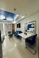 Del'S Condotel across NAIA Terminal 3