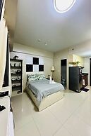 Del'S Condotel across NAIA Terminal 3