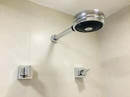 Iquali013 Akile Homes Apto