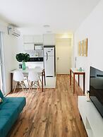 Iquali013 Akile Homes Apto