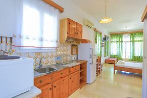 Faros Tria in Gaios With 1 Bedrooms and 1 Bathrooms