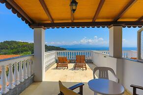 Faros Tria in Gaios With 1 Bedrooms and 1 Bathrooms