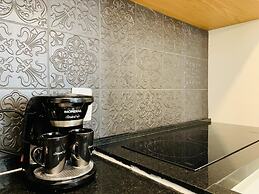 Av0101 Studio Avanhandava